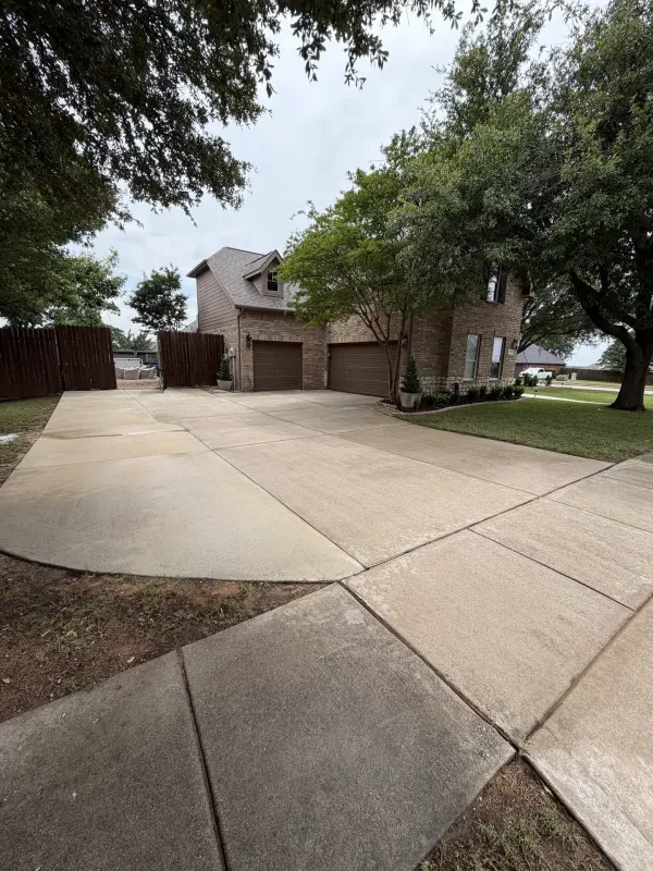Pressure washing in Southlake TX