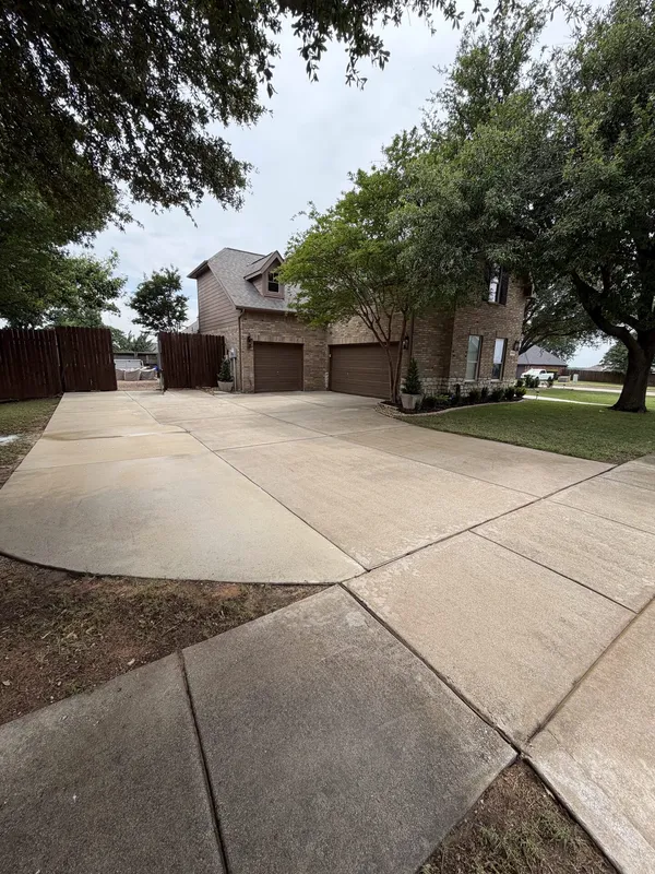 Pressure washing in Southlake TX